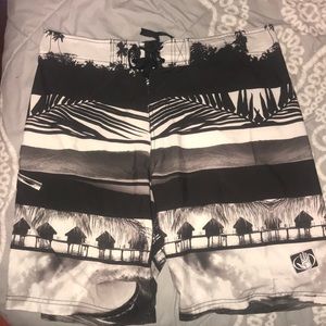 MENS SWIM TRUNKS